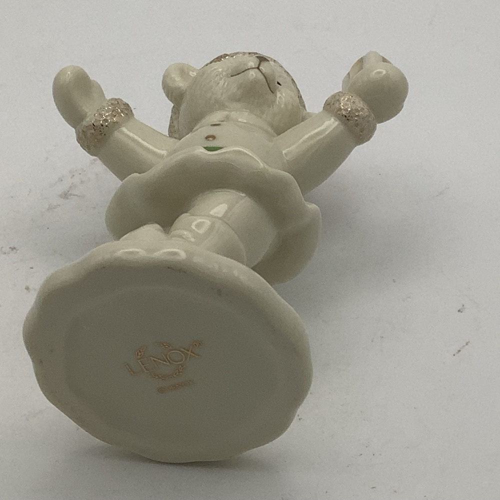 Lenox Christmas Ice Skating Bear Figurine with Gold Accents - Picture 8 of 9